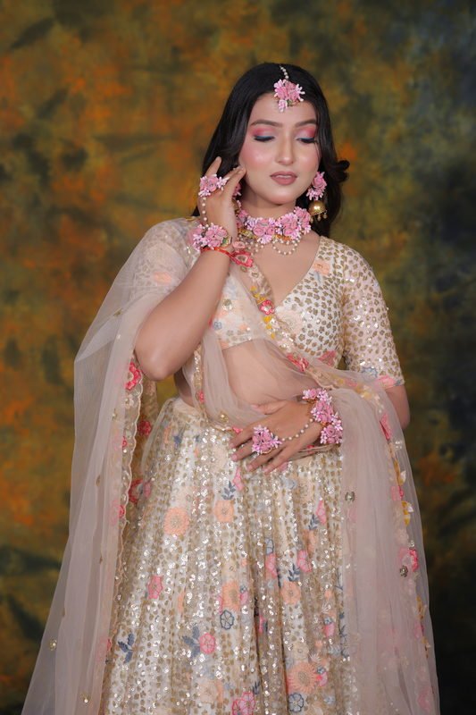 Floral Bridal &middot; Mehndi & Haldi
